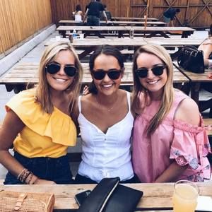 Meet your Posher, Ari